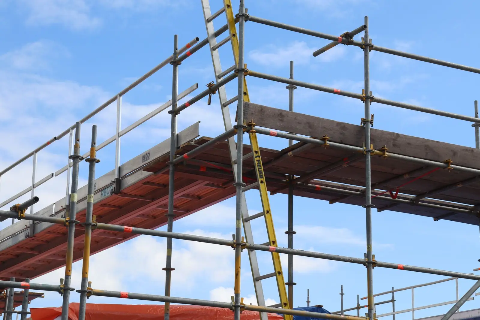 2025键盘轴体技术路线对比:机械、光轴与磁轴如何选型